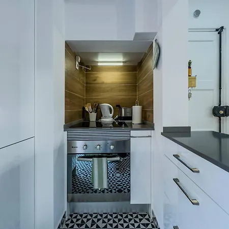 River 2-bedroom With Terrace In Alcantara Lägenhet