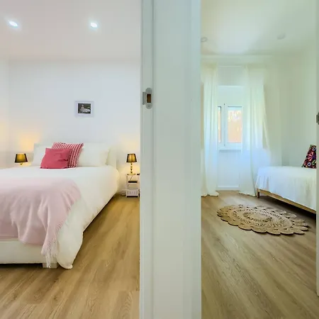 River 2-bedroom With Terrace In Alcantara Apartment Lisbon